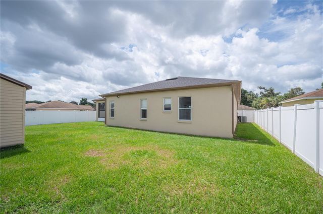 8653 PEBBLEBROOKE WAY, Lakeland, FL 33810