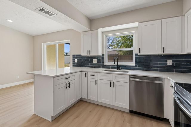 5522 PENTAIL CIRCLE, Tampa, FL 33625