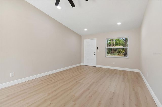 5522 PENTAIL CIRCLE, Tampa, FL 33625