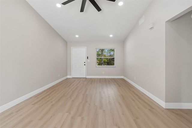 5522 PENTAIL CIRCLE, Tampa, FL 33625