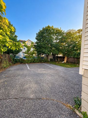 23 Trident 1, Winthrop, MA 02152