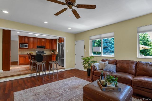 2984 S Pontiac Street, Denver, CO 80224