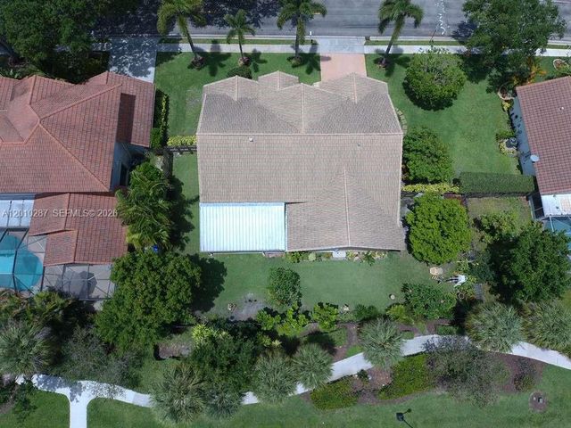 1231 SW 102nd Ave, Pembroke Pines, FL 33025