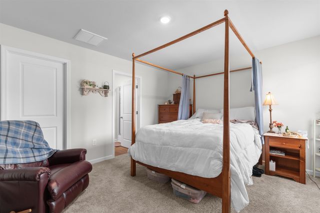 32 Cape Point Dr., Conway, SC 29527
