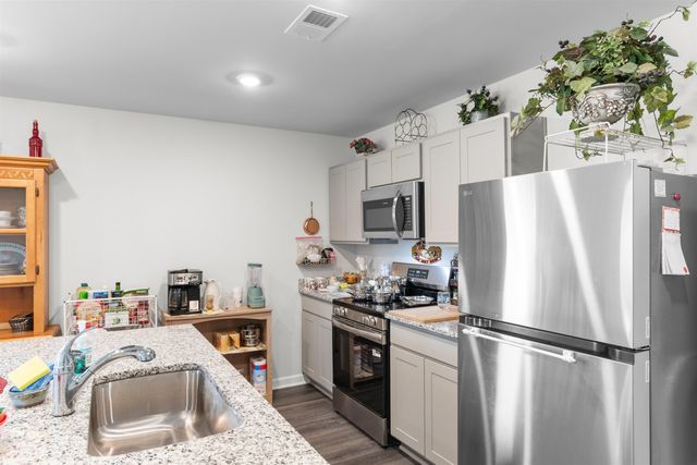 32 Cape Point Dr., Conway, SC 29527