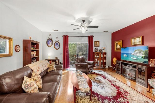 15284 331 Business Highway UNIT 12A, Freeport, FL 32439