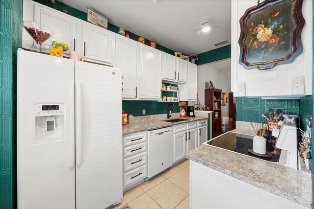 15284 331 Business Highway UNIT 12A, Freeport, FL 32439