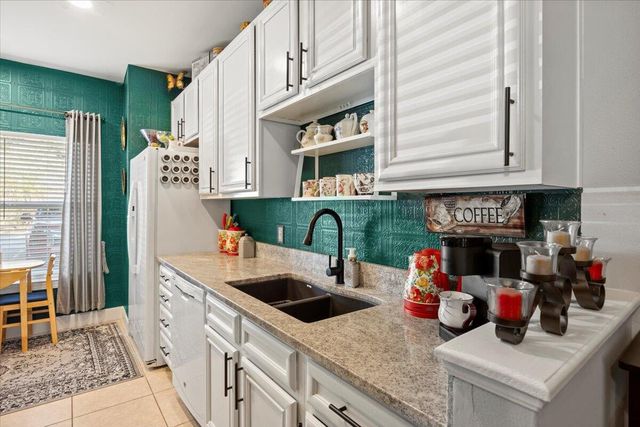 15284 331 Business Highway UNIT 12A, Freeport, FL 32439