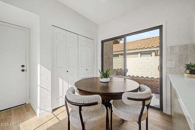 9751 W MCRAE Way, Peoria, AZ 85382