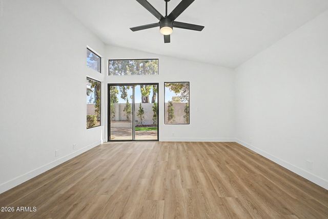9751 W MCRAE Way, Peoria, AZ 85382