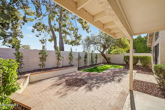 9751 W MCRAE Way, Peoria, AZ 85382