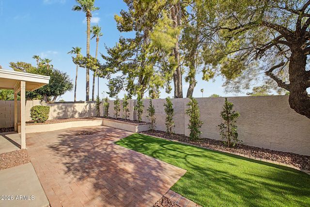 9751 W MCRAE Way, Peoria, AZ 85382