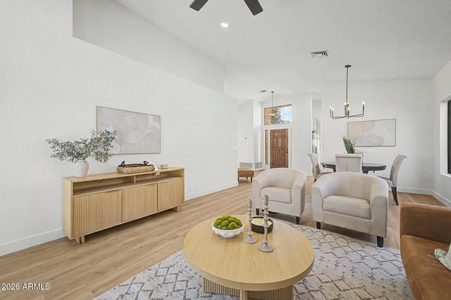 9751 W MCRAE Way, Peoria, AZ 85382
