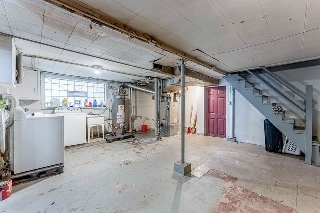 1951 S Central Avenue, Cicero, IL 60804