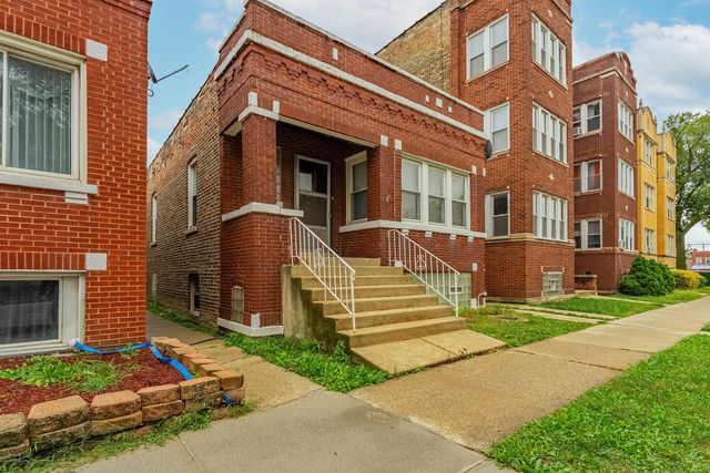 1951 S Central Avenue, Cicero, IL 60804