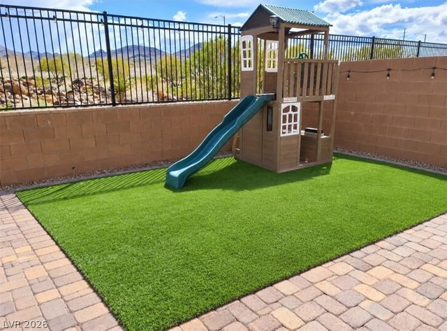 2881 Rolling Brook Place, Henderson, NV 89044