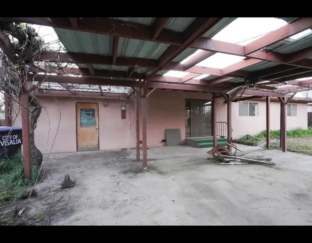 2244 S Church Street, Visalia, CA 93277