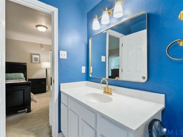 6507 Fairpines Rd, North Chesterfield, VA 23234