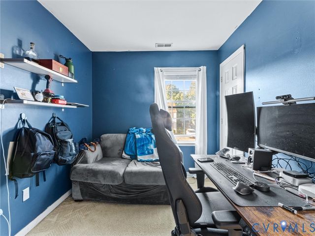 6507 Fairpines Rd, North Chesterfield, VA 23234