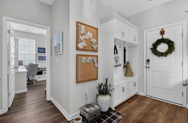 492 Rowley Lane, Summerville, SC 29486