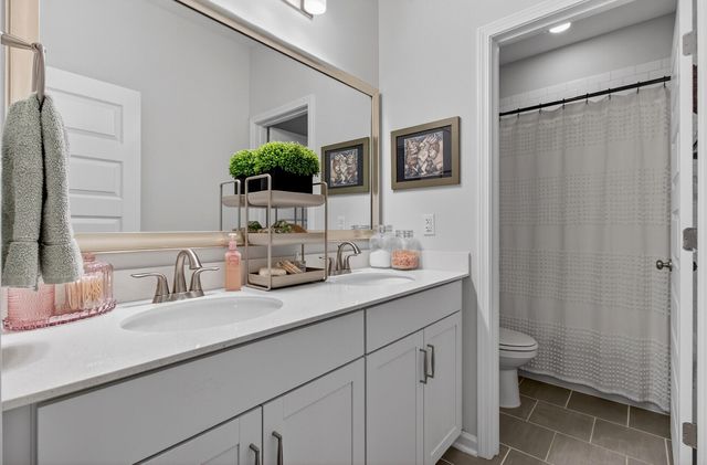 492 Rowley Lane, Summerville, SC 29486