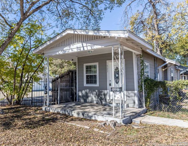 527 McKinley, San Antonio, TX 78210