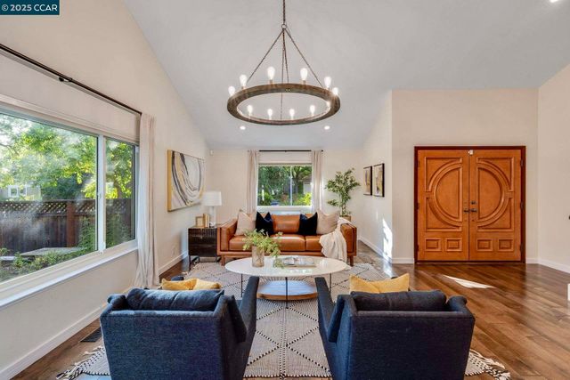 2342 Brantford Court, Walnut Creek, CA 94596