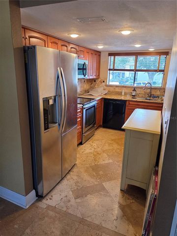 266 ORIENTA POINT STREET, Altamonte Springs, FL 32701