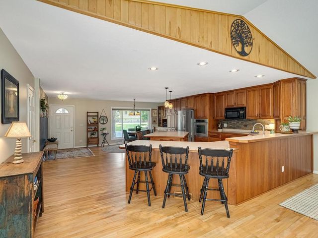 10494 106th Place N, Maple Grove, MN 55369