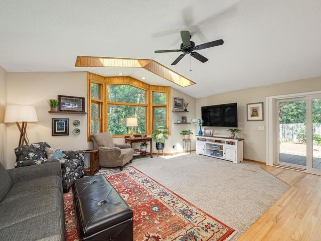10494 106th Place N, Maple Grove, MN 55369