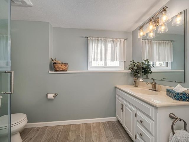 10494 106th Place N, Maple Grove, MN 55369
