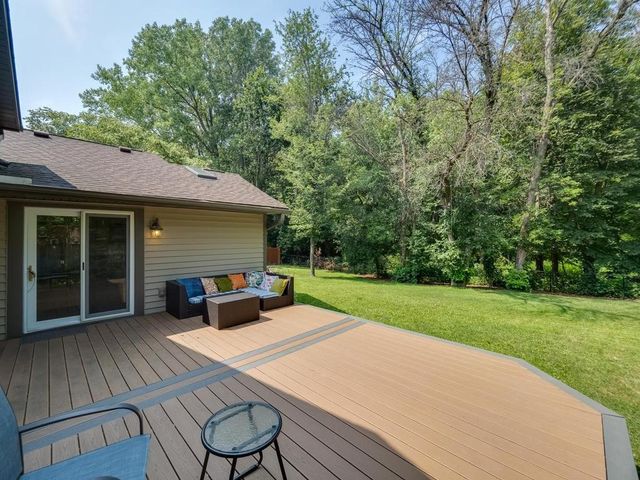 10494 106th Place N, Maple Grove, MN 55369