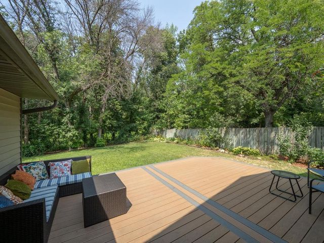 10494 106th Place N, Maple Grove, MN 55369