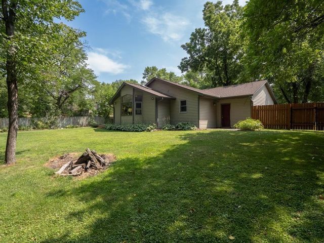 10494 106th Place N, Maple Grove, MN 55369