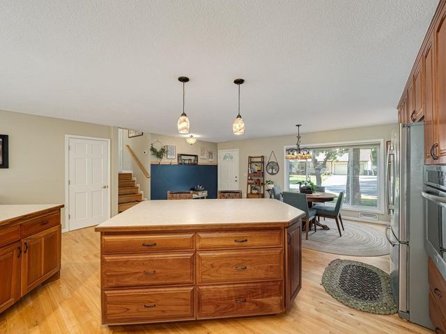 10494 106th Place N, Maple Grove, MN 55369