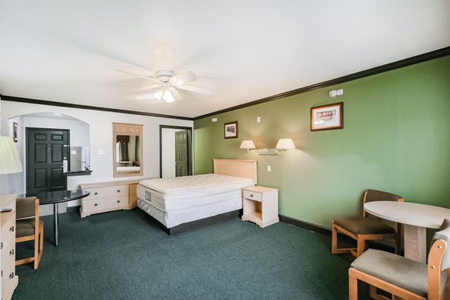 1025 Swanson Street 208, Houston, TX 77030