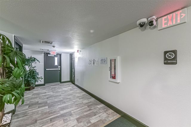 1025 Swanson Street 208, Houston, TX 77030