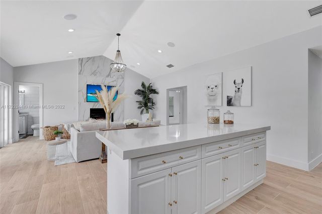 2824 NW 28th Street, Boca Raton, FL 33434