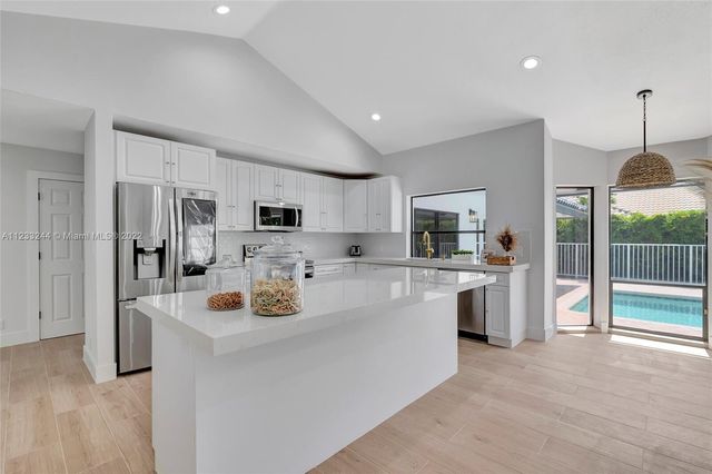 2824 NW 28th Street, Boca Raton, FL 33434