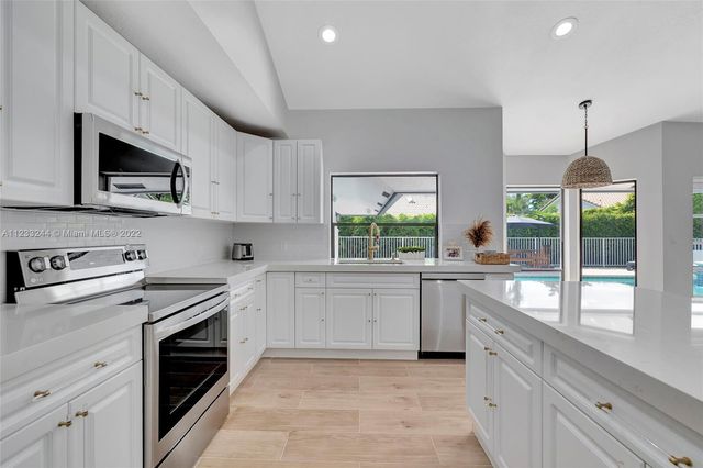 2824 NW 28th Street, Boca Raton, FL 33434