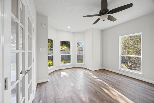 7288 Lakeshore Court, Willis, TX 77318