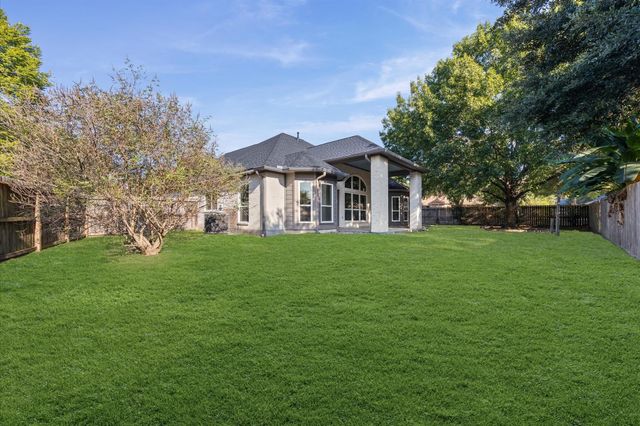 7288 Lakeshore Court, Willis, TX 77318