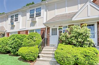 287 Parkside Drive, Suffern, NY 10901