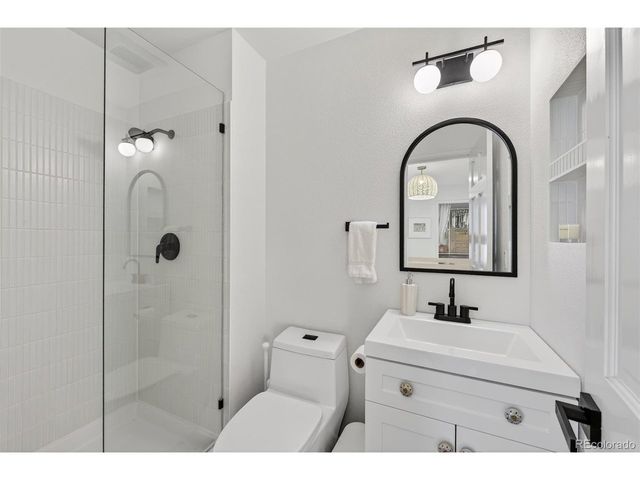 2 Holly Oak, Littleton, CO 80127
