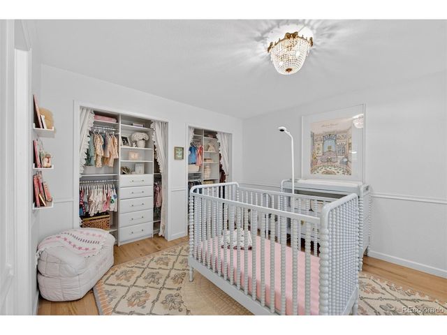 2 Holly Oak, Littleton, CO 80127