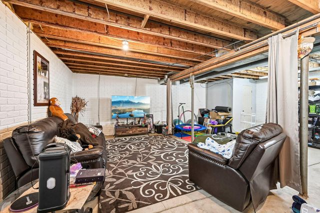 1930 Minnesota Avenue, Columbus, OH 43211