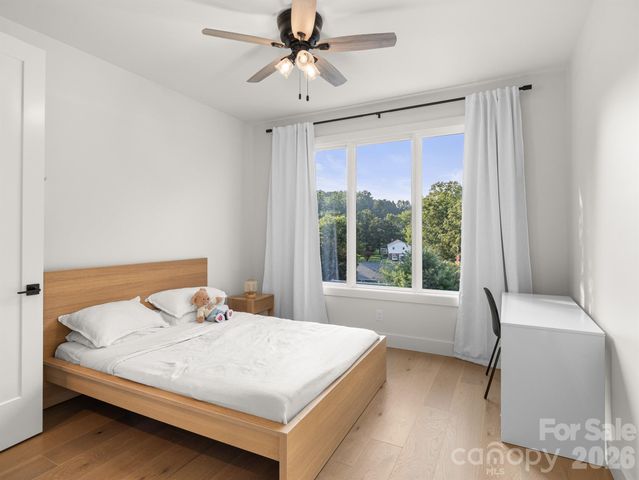 52 Klimovych Road, Hendersonville, NC 28792