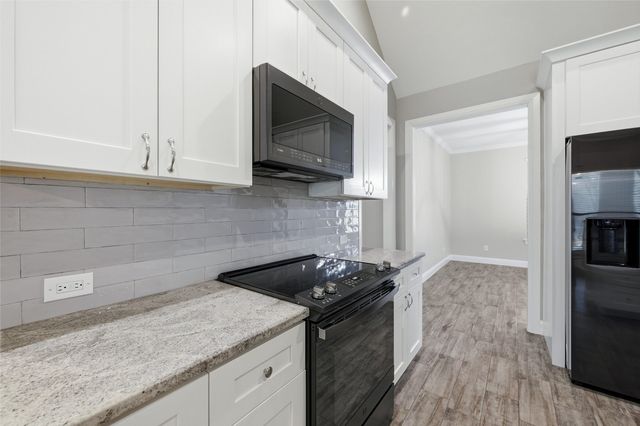 209 Ridgeview Road, Sherman, TX 75092