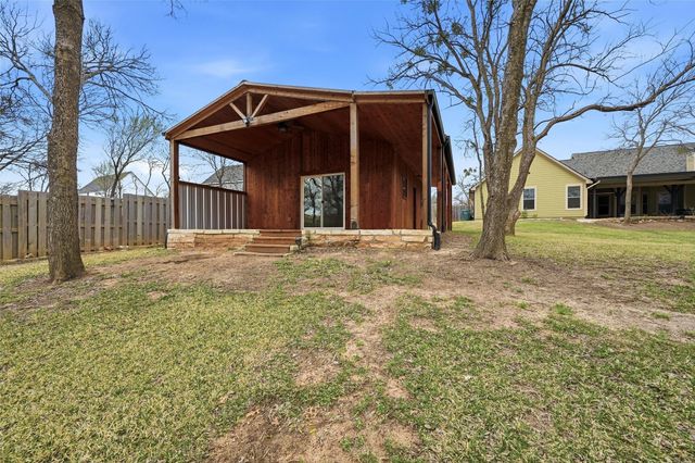 209 Ridgeview Road, Sherman, TX 75092