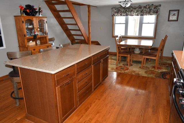 4528 N county M Road, Evansville, WI 53536